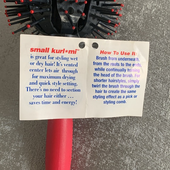 Y2K. Kurl-mi Brush Quick and Easy Styling - Small and Real Round - Picture 5 of 7